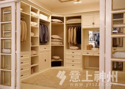 房屋裝修,裝飾裝修,家具選購,裝修設計,如何選購優(yōu)質(zhì)衣柜